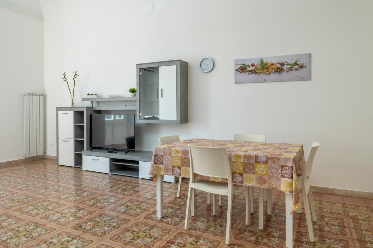 Le Case Di Franca Trapani Extérieur photo